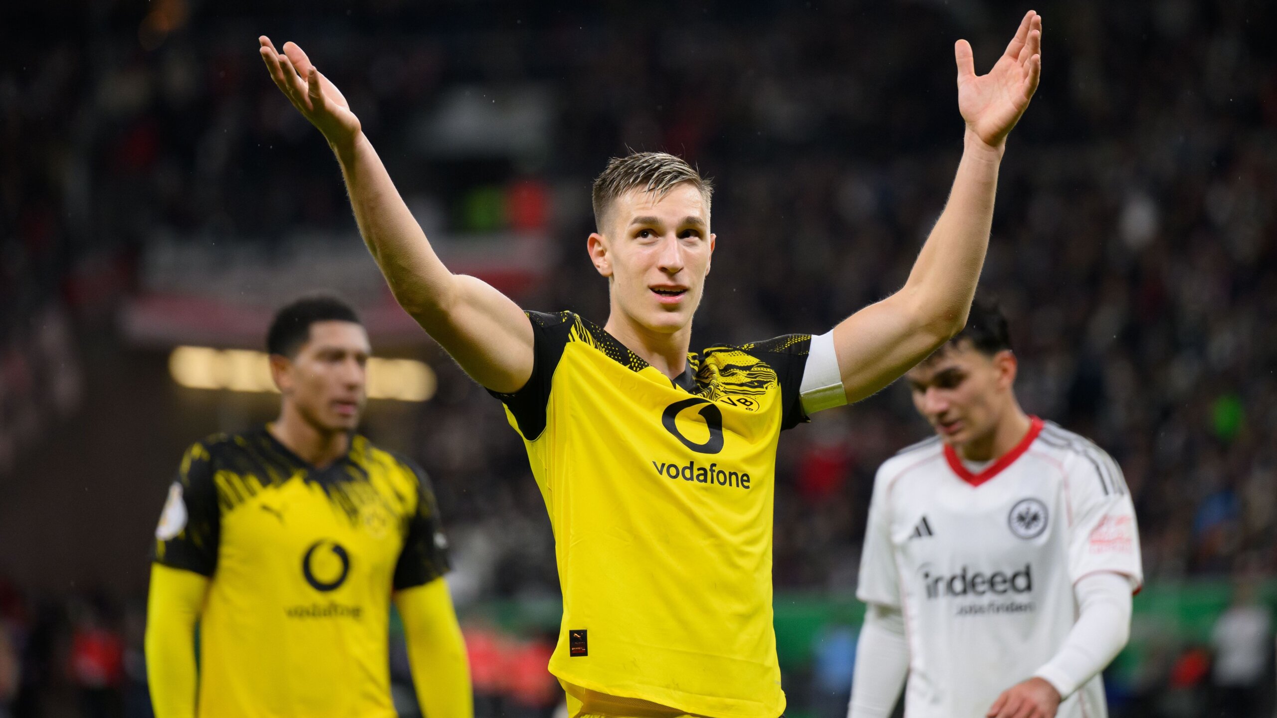 Schlotterbeck Transfer Talks Intensify as Dortmund Stalls 6 GettyImages 2243949406 scaled