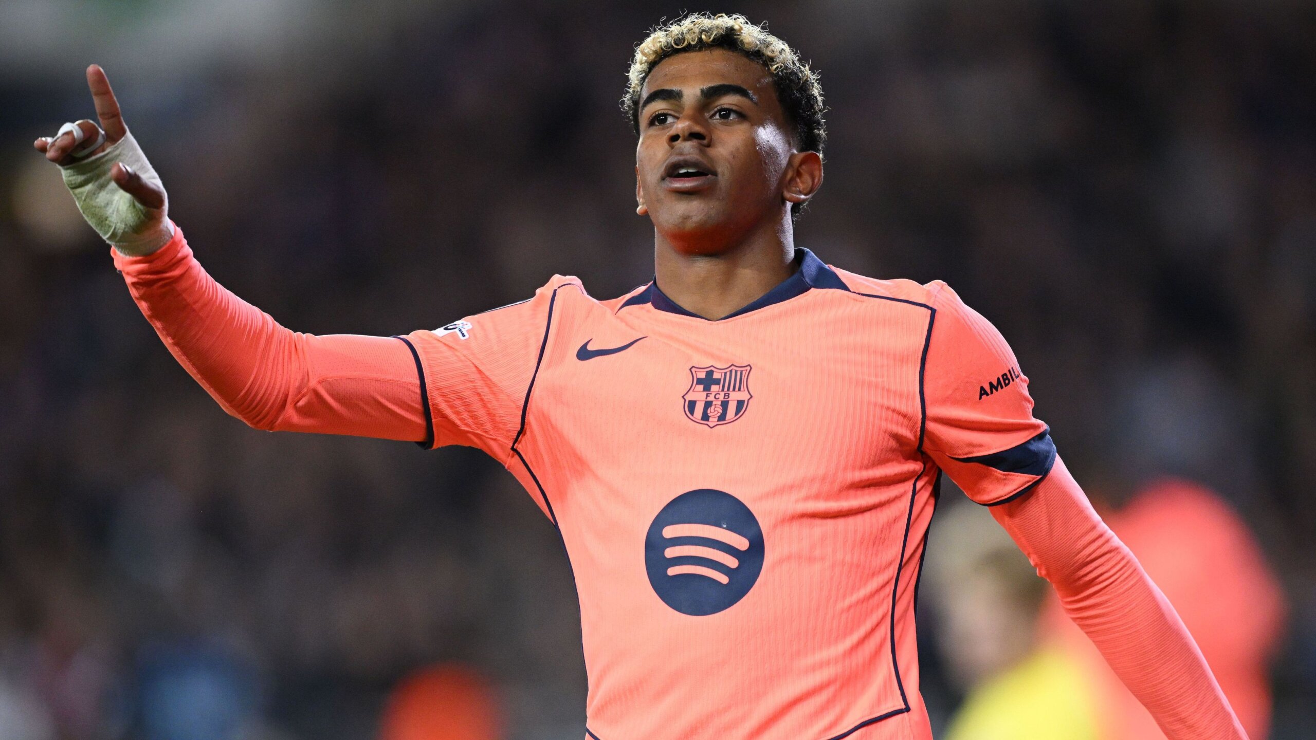 Lamine Yamal Faces Criticism Over Real Madrid Suitability 4 GettyImages 2245519331 scaled