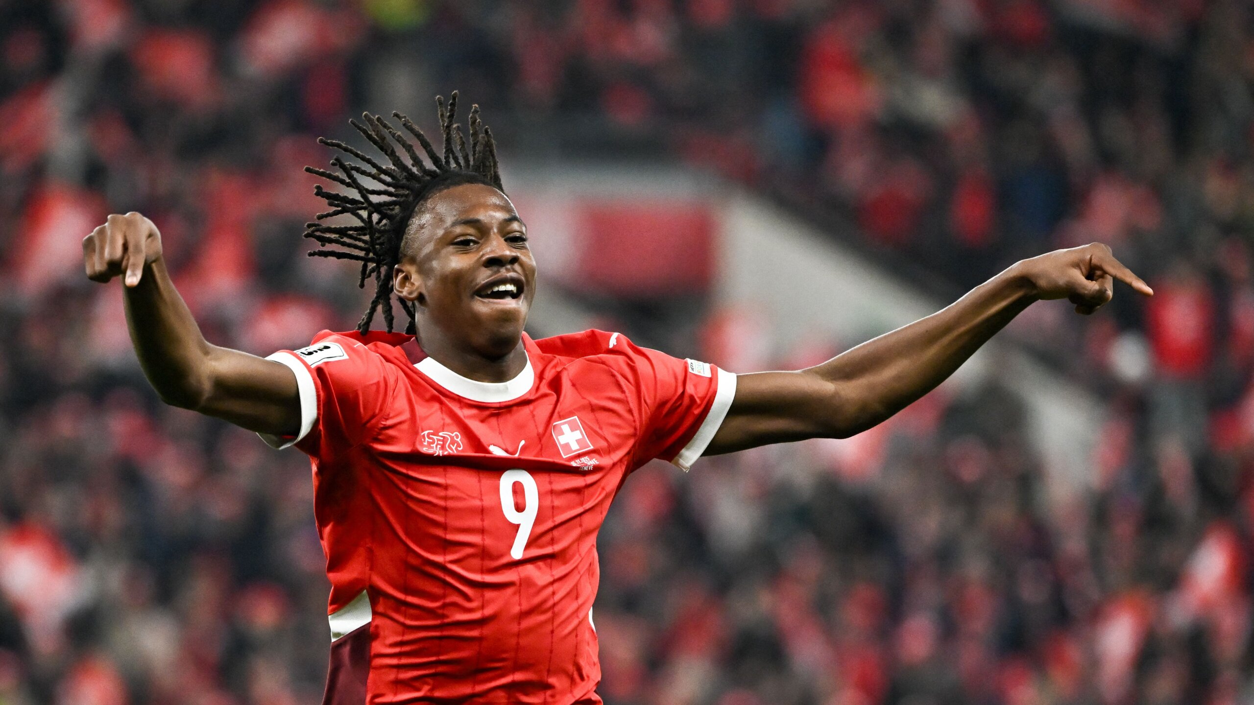Napoli Pursue Freiburg Midfielder Johan Manzambi Amidst Breakout Season 9 GettyImages 2246412070 scaled