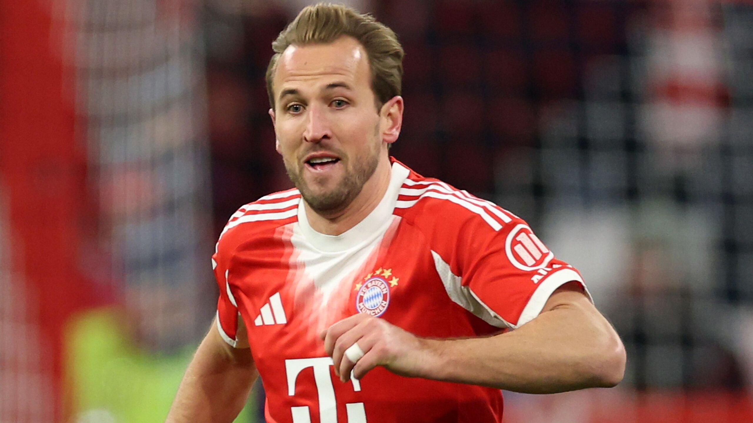 Harry Kane Addresses Barcelona Move Rumors Amid Bayern Uncertainty 1 GettyImages 2247974417 scaled