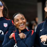 Crystal Dunn Announces Her Retirement, Leaving a Lasting USWNT Legacy 3 GettyImages 2209282791