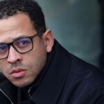 Chelsea Boss Rosenior Responds to Fans After Dramatic Comeback 2 GettyImages 2258101877
