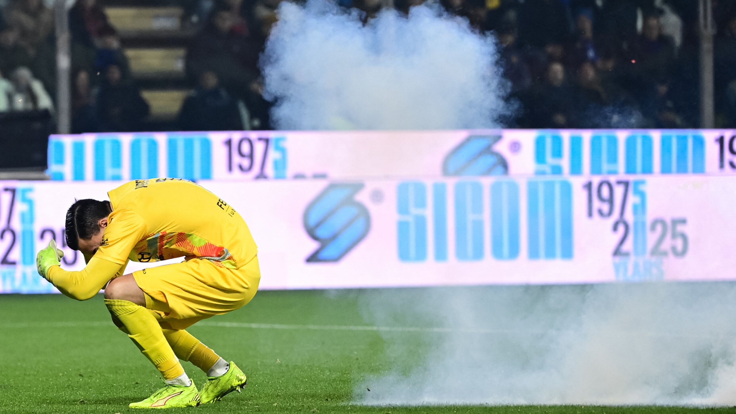 Inter vs Cremonese Marred by Firecracker Incident 5 GettyImages 2258841108 scaled