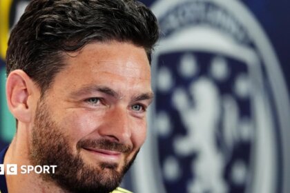 Craig Gordon: ‘Walking miracle’ Hearts and Scotland goalkeeper faced risk of death in neck injury treatment 1 0db07b00 6410 11f1 8e1d bbbb1017d210