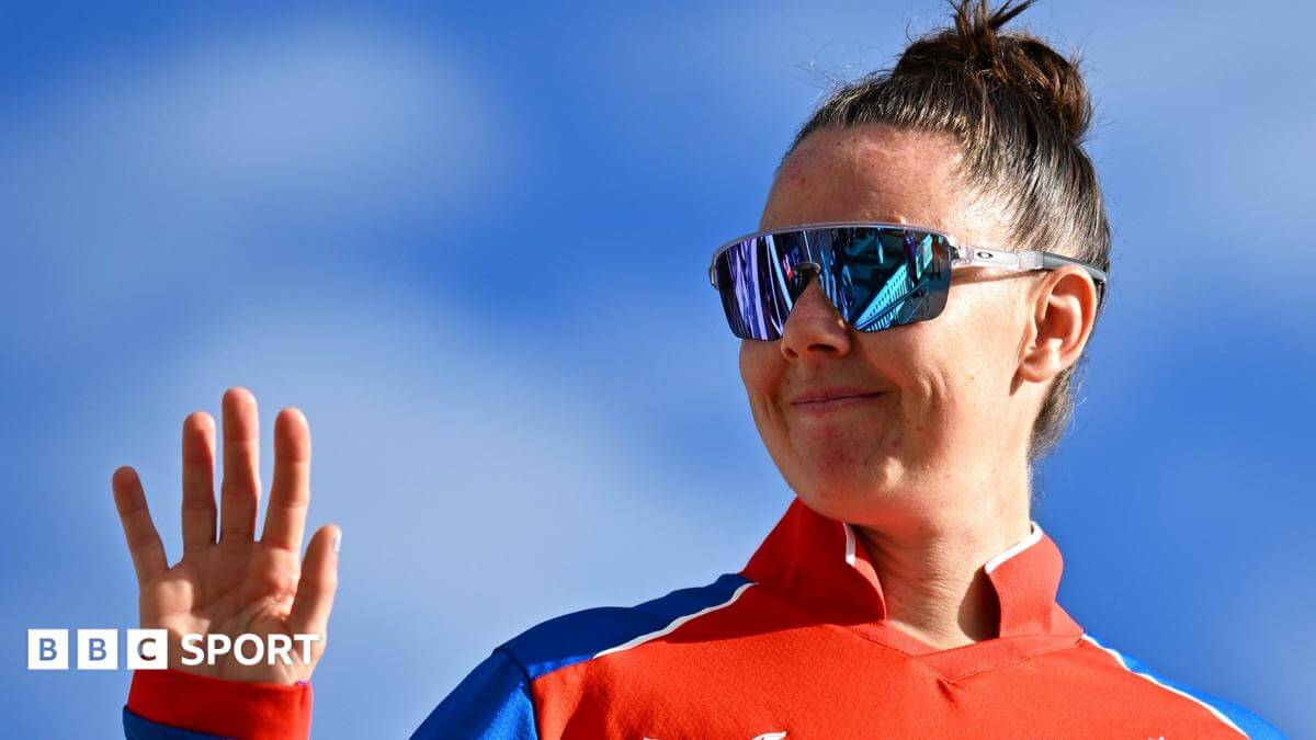 From hating cricket to world number one: the rise of England's Linsey Smith 1 1957c8c0 6346 11f1 8e1d bbbb1017d210