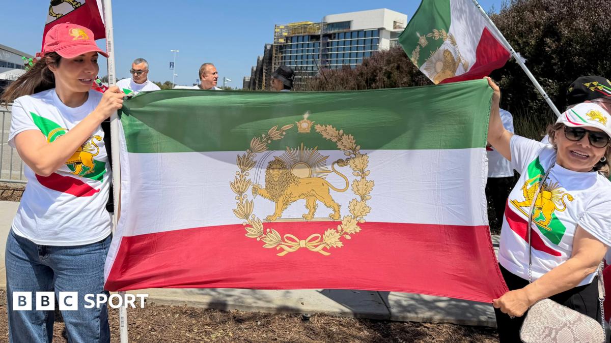 The flag Iranians are not allowed to wave at the World Cup 1 2d749e00 63af 11f1 9060 6b89482bccd5