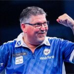 Gary Anderson cruises past Ryan Joyce to reach World Matchplay last 16 3 54caae70 83be 11f1 bca1 a53b7a1c56b3