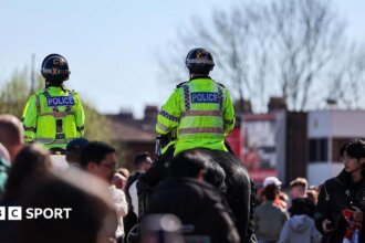 Football clubs urged to help cover match policing costs as taxpayer burden comes under scrutiny 4 54dc6ba0 8685 11f1 b60e a7e0943a9c78