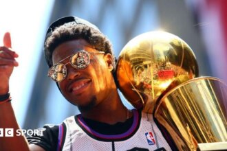 Kyle Lowry retires after one-day Raptors return in emotional full-circle moment 6 75672640 7a2c 11f1 ab76 d75965dea4d1