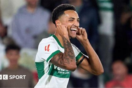 Bournemouth complete £25.7m move for striker Alvaro Rodriguez from Elche 1 903c82b0 7f97 11f1 a5f4 433bb9aa2e5a