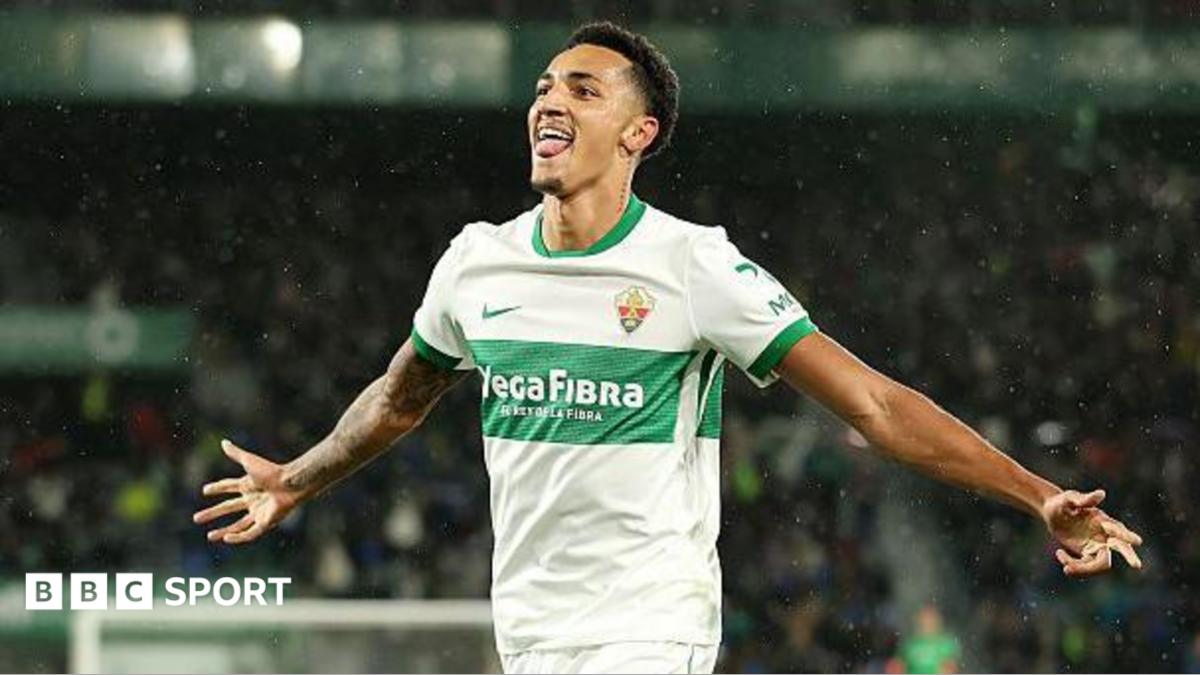 Bournemouth agree £25.7m deal for Elche striker Álvaro Rodríguez as recruitment drive continues 1 b022e990 7608 11f1 b409 f16cfa99a4ec